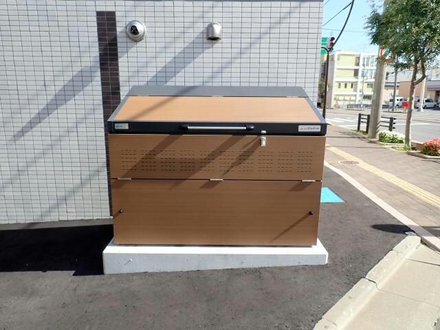 プルミエール深堀の物件外観写真