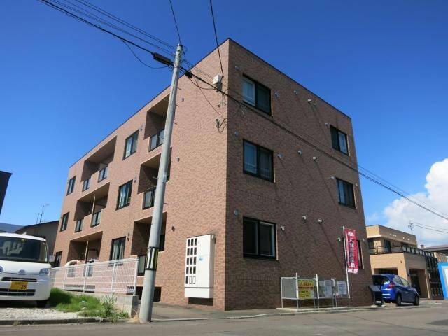 ジュネス松陰の物件外観写真