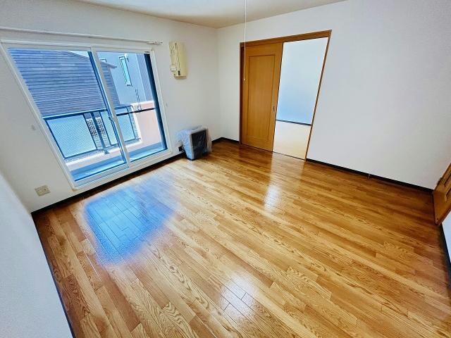 ジュネス松陰の物件内観写真