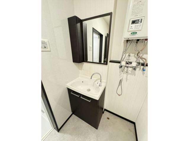 ANNE JUDEの物件内観写真