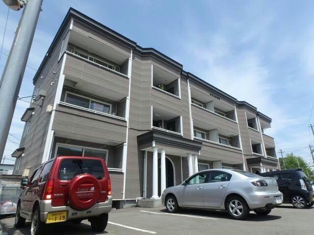 めぞん参番館の物件外観写真