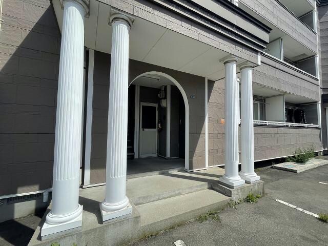 めぞん参番館の物件外観写真