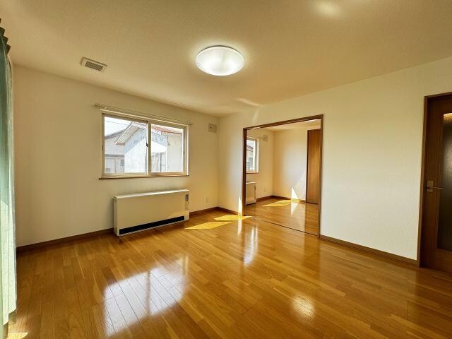 グローリィー志海苔の物件内観写真