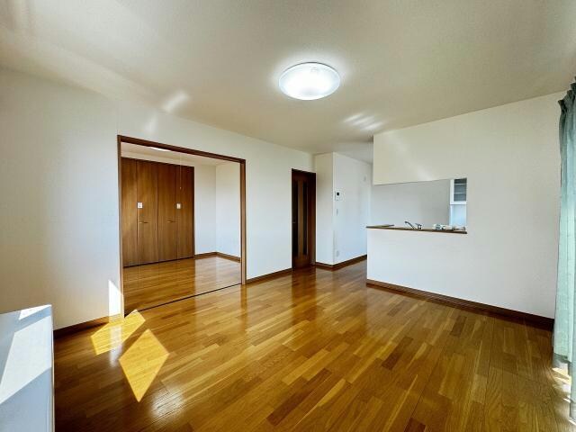 グローリィー志海苔の物件内観写真