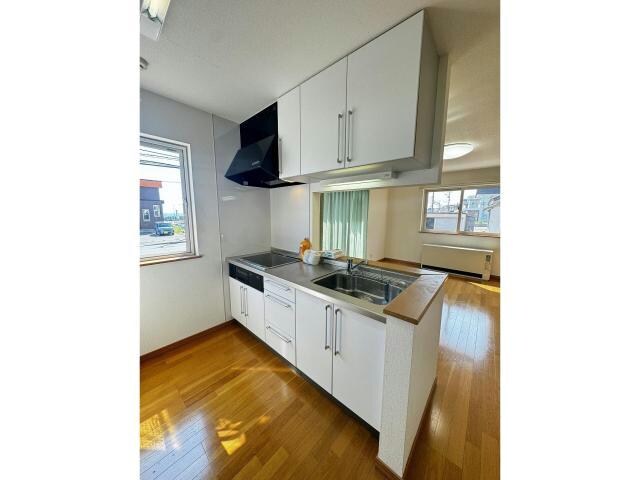 グローリィー志海苔の物件内観写真