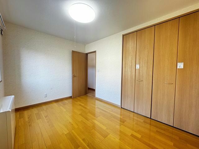 グローリィー志海苔の物件内観写真