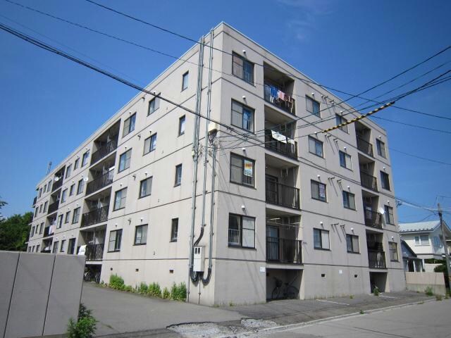 グロリアハイツ的場の物件外観写真