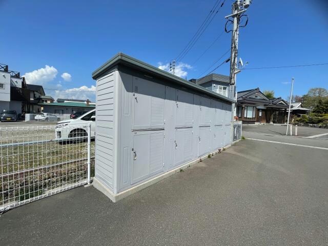 YUNO CROSS PLACEの物件外観写真