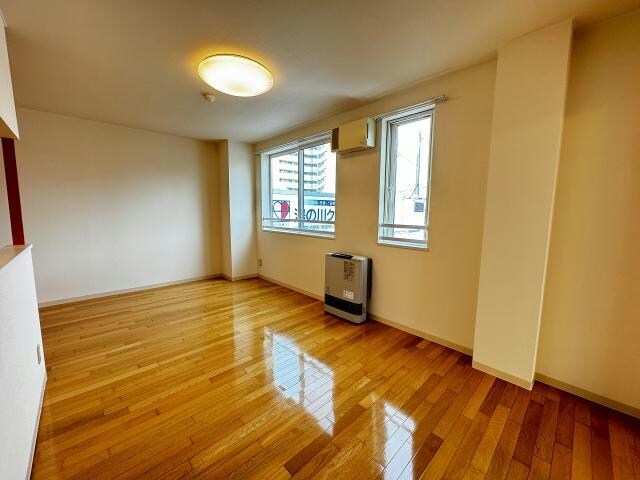 YUNO CROSS PLACEの物件内観写真