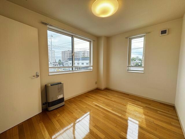 YUNO CROSS PLACEの物件内観写真