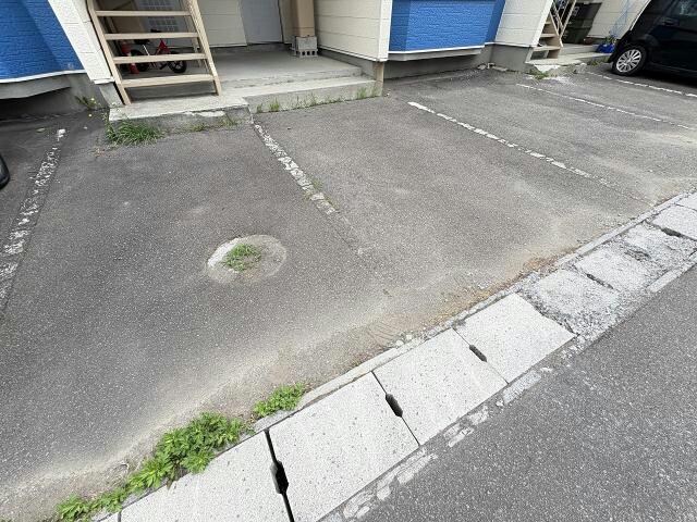 ボヌールBの物件外観写真