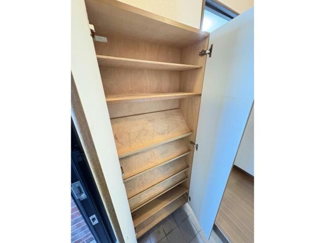 新川町17番2戸1の物件内観写真