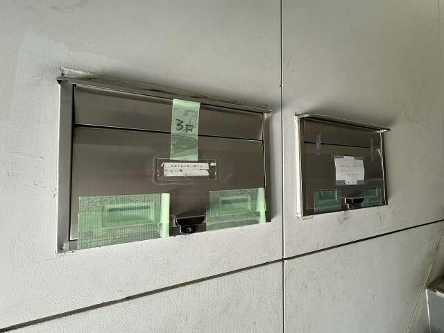 新川町17番2戸1の物件外観写真