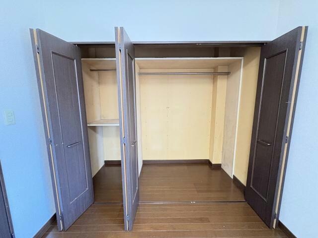 新川町17番2戸1の物件内観写真