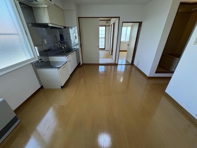 シャルム中上の物件内観写真