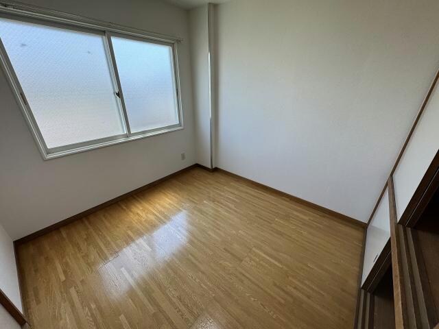 シャルム中上の物件内観写真