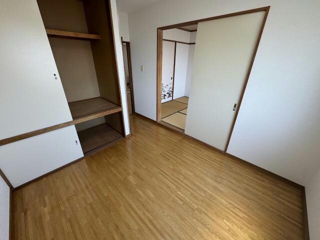 シャルム中上の物件内観写真