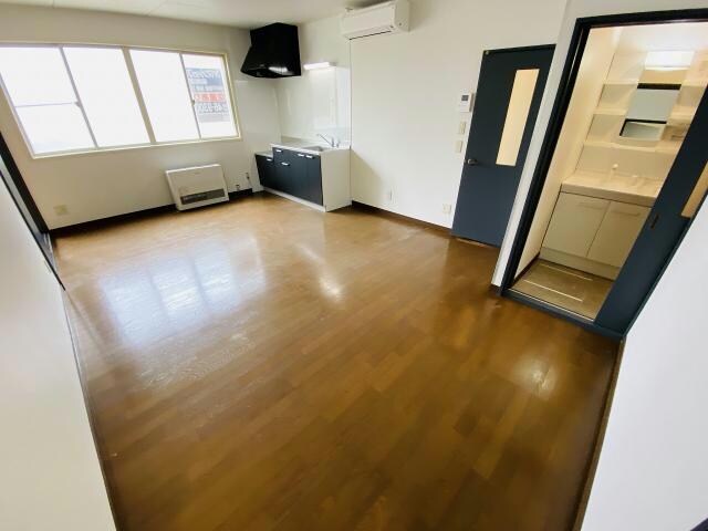 グランドハイム七重浜の物件内観写真