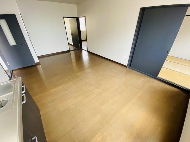 グランドハイム七重浜の物件内観写真