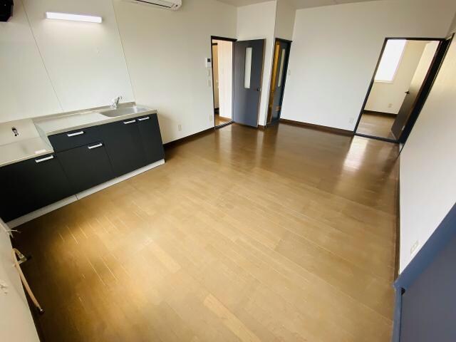 グランドハイム七重浜の物件内観写真