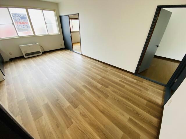 グランドハイム七重浜の物件内観写真