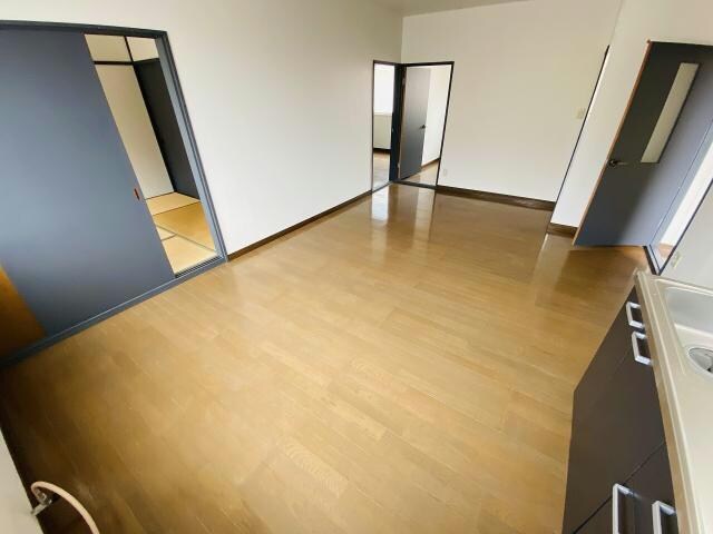 グランドハイム七重浜の物件内観写真