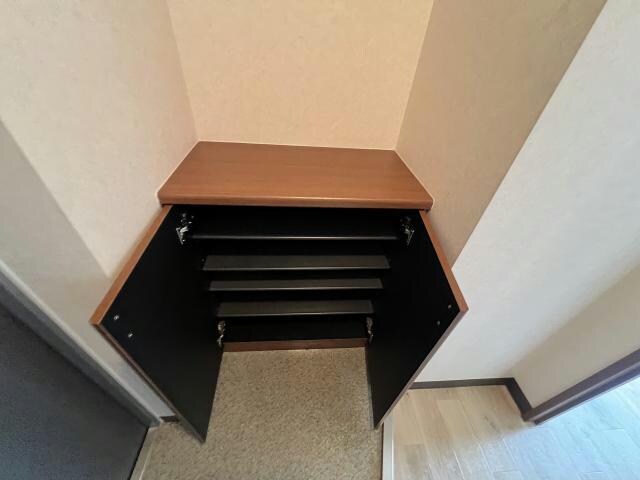 カスティーユ美原の物件内観写真