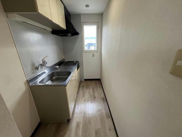 カスティーユ美原の物件内観写真