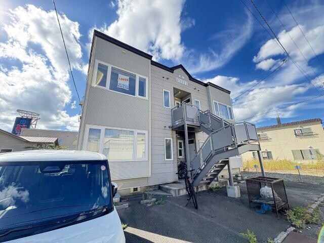 メゾン湯浜の物件外観写真