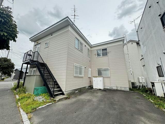 本通1丁目13番1棟2戸の物件外観写真