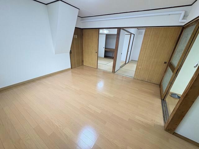 富岡町2丁目23番貸家の物件内観写真