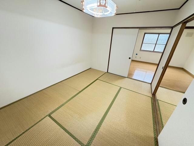 富岡町2丁目23番貸家の物件内観写真