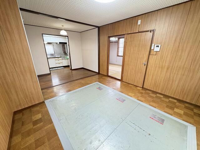 滝沢町4番貸家の物件内観写真