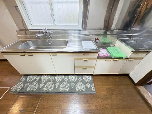 滝沢町4番貸家の物件内観写真