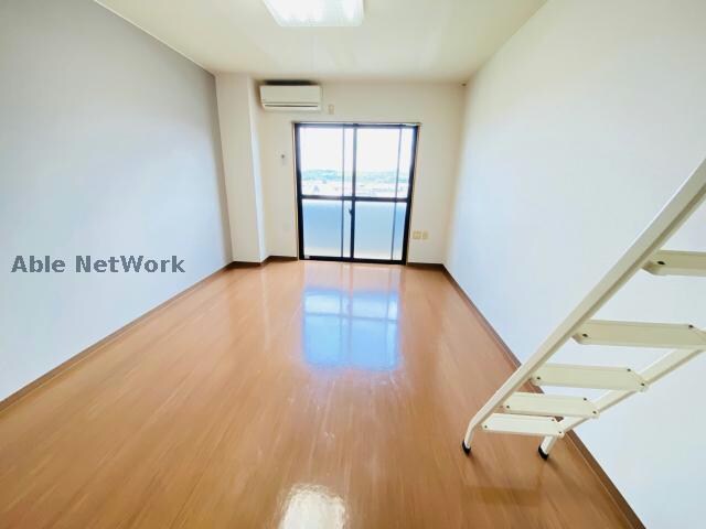 ロイヤルハートピアの物件内観写真