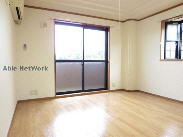 マリンガーデンの物件内観写真