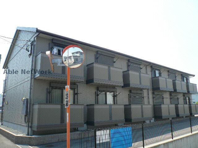 ブランドールの物件外観写真