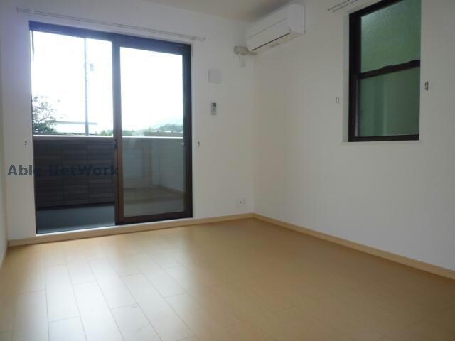 フォレスタ　ロヴィーネ　３の物件内観写真