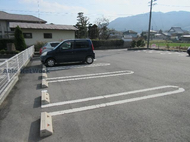 フォレスタ　ロヴィーネ　３の物件外観写真