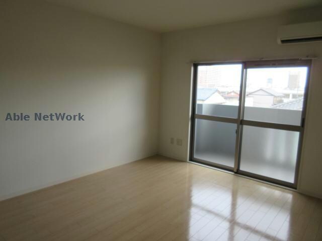 シンフォニー大園の物件内観写真