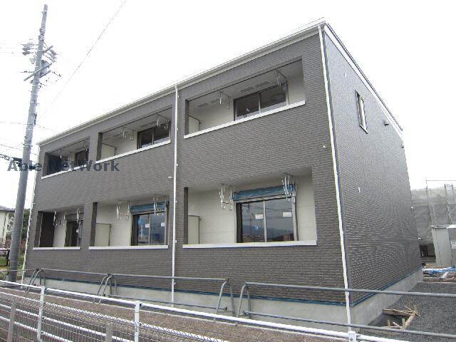 サン・ハピネスⅢの物件外観写真