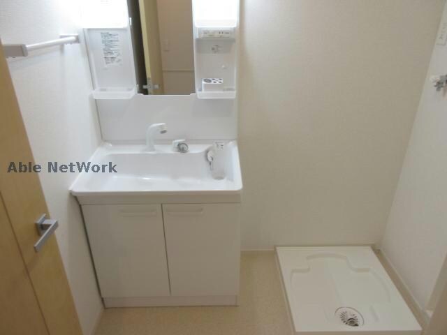 ユートピア・ナミ　ドゥの物件内観写真