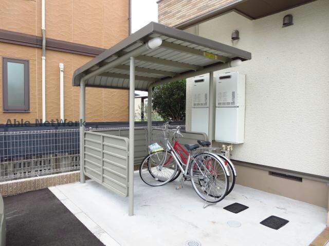 フローラⅠ・Ⅱの物件外観写真