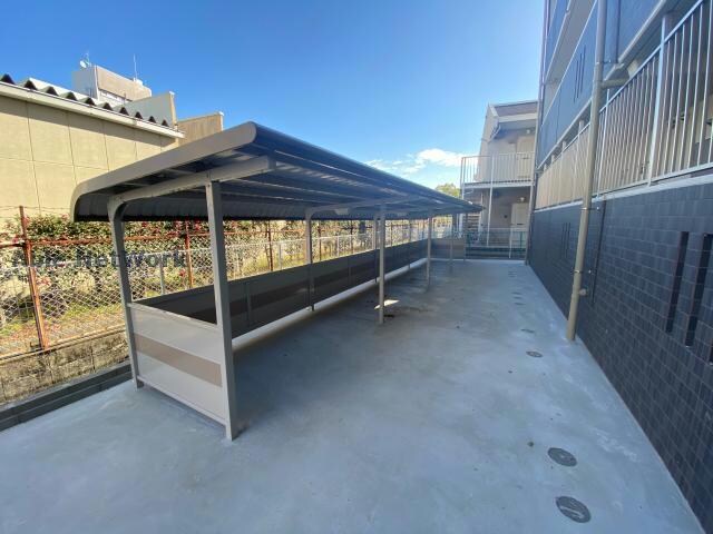 FN栗真の物件外観写真