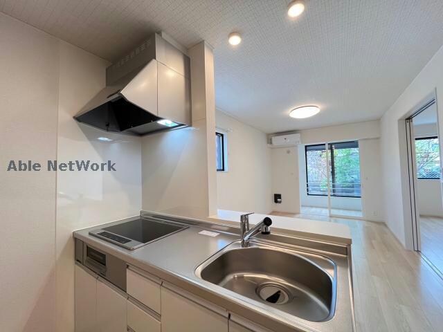 ラルースの物件内観写真