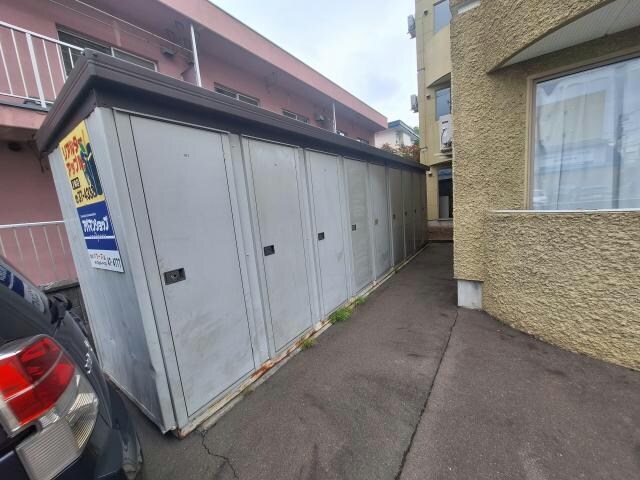 ド・フールネス７１６の物件外観写真