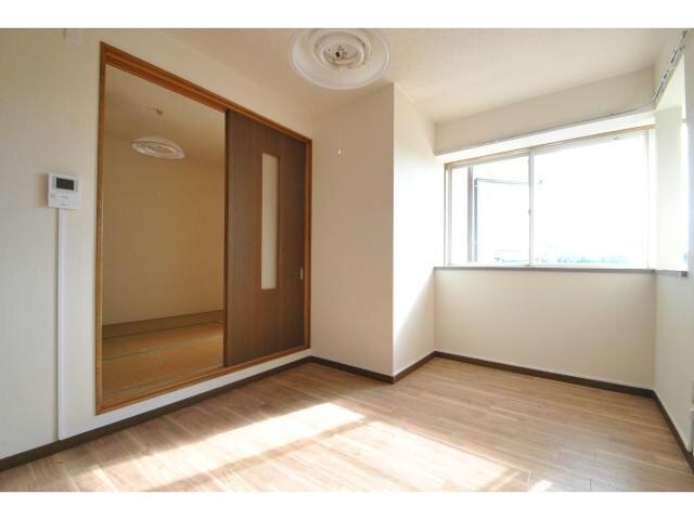 宮本ハイツＡ棟の物件内観写真