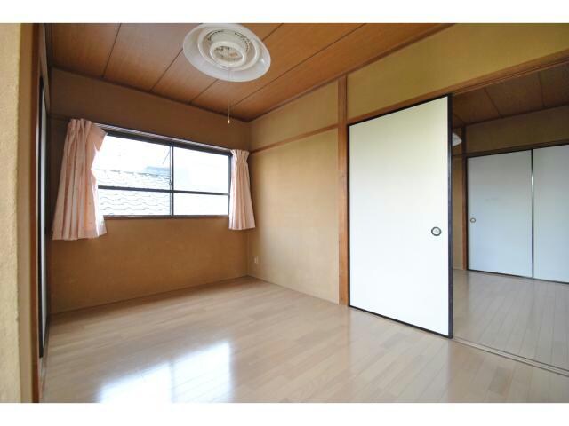 松川ビルの物件内観写真