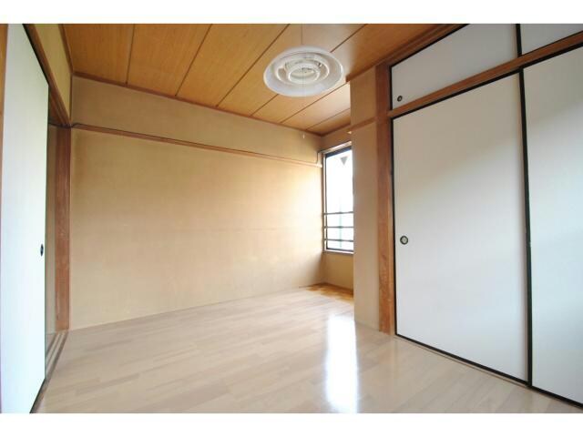 松川ビルの物件内観写真