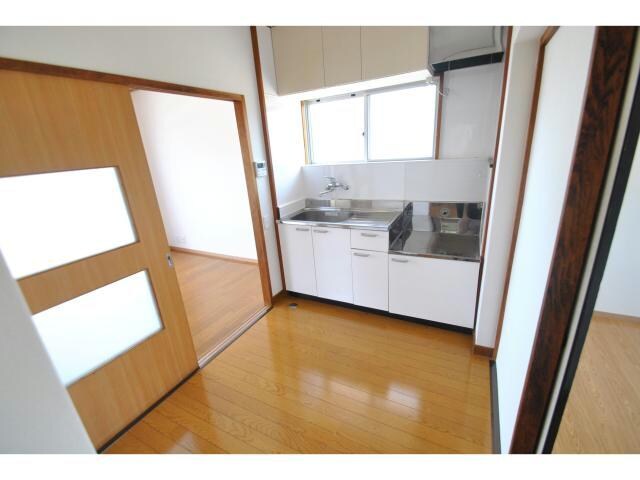 根本ハイツの物件内観写真